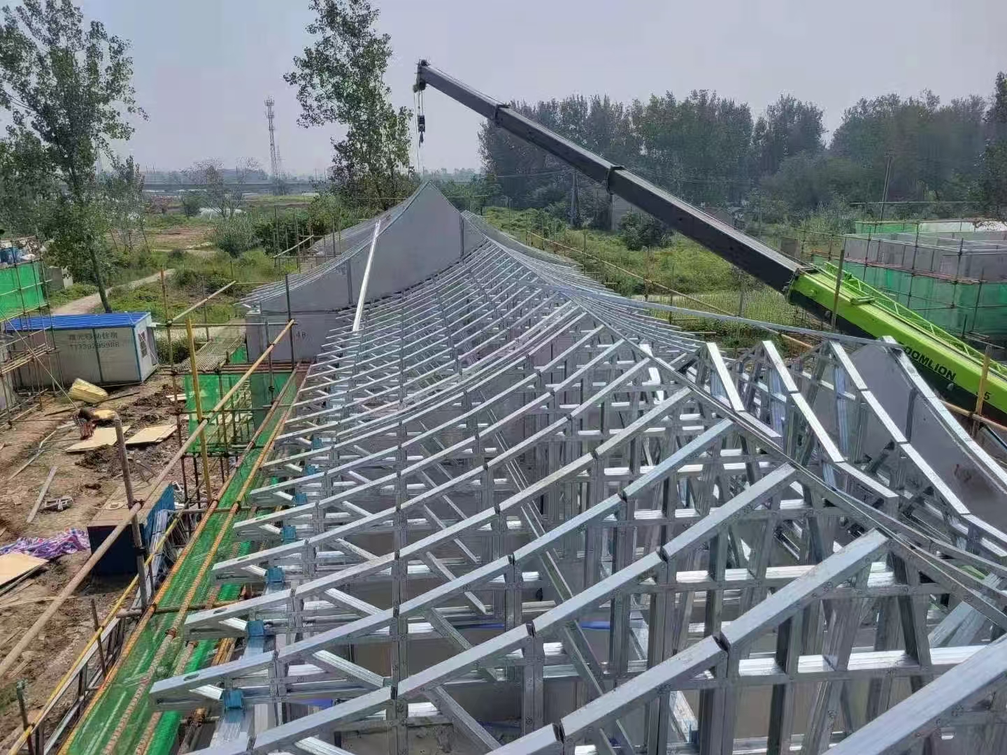 Steel structure villa under construction
